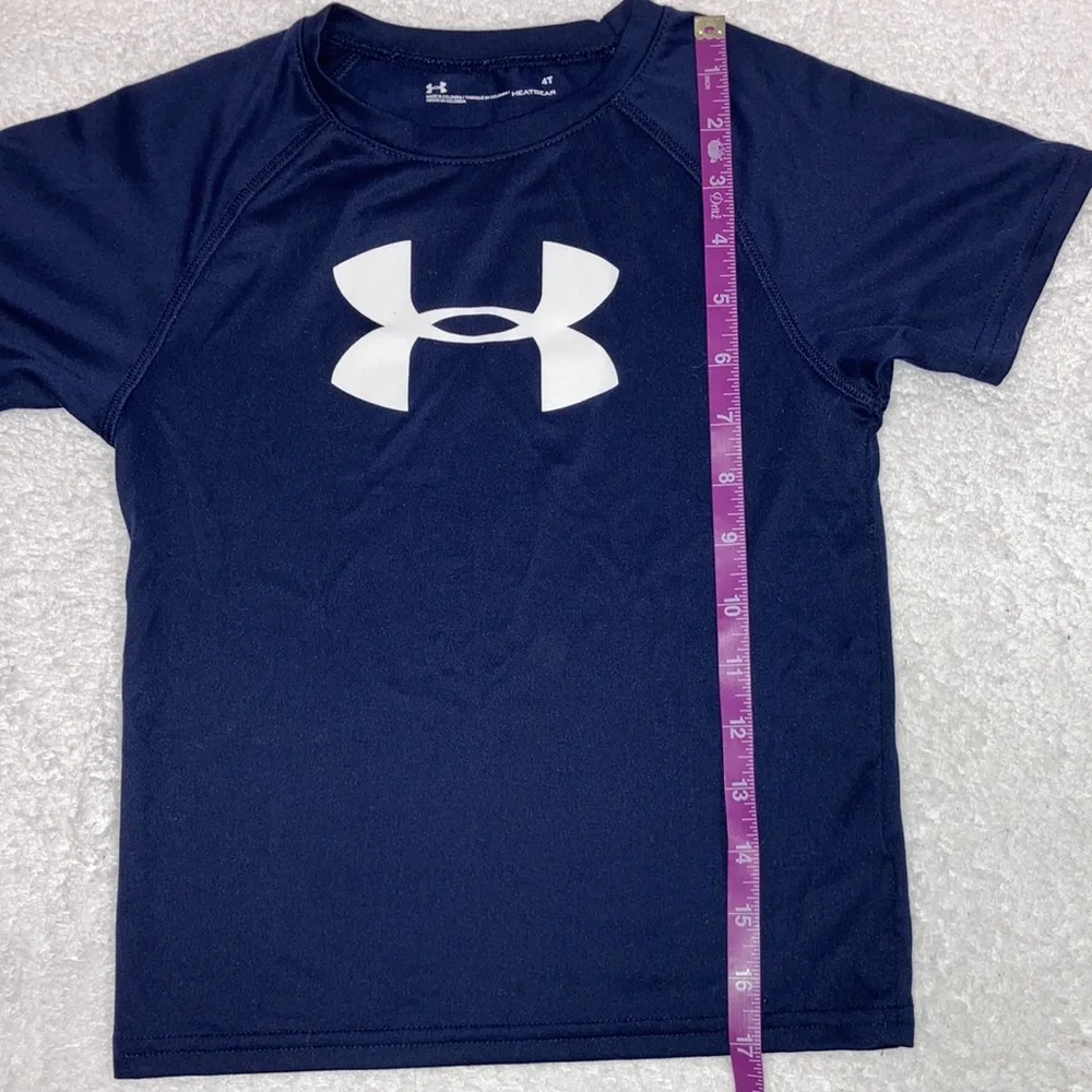 Underarmour heatgear navy blue shortsleeve tee size 4t